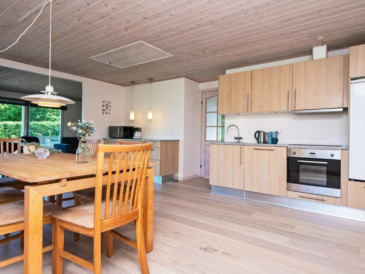 4 Person Holiday Home In B Rkop Børkop Zewnętrze zdjęcie